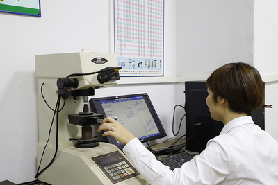 检测室一角硬度计